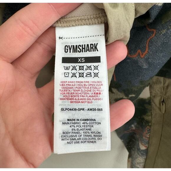 Gymshark Venture Cropped Hoodie - Picture 7 of 7